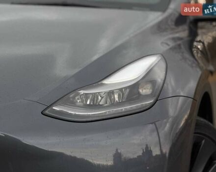 Сірий Тесла Model Y, об'ємом двигуна 0 л та пробігом 70 тис. км за 31500 $, фото 5 на Automoto.ua