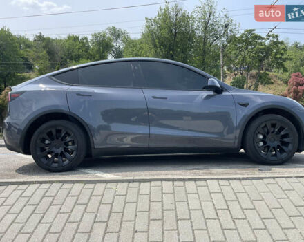 Серый Тесла Model Y, объемом двигателя 0 л и пробегом 24 тыс. км за 30500 $, фото 15 на Automoto.ua