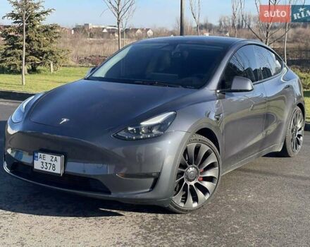 Серый Тесла Model Y, объемом двигателя 0 л и пробегом 15 тыс. км за 31500 $, фото 2 на Automoto.ua