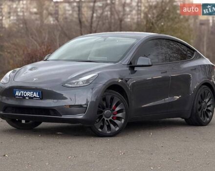 Сірий Тесла Model Y, об'ємом двигуна 0 л та пробігом 70 тис. км за 31500 $, фото 1 на Automoto.ua