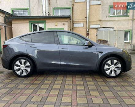 Сірий Тесла Model Y, об'ємом двигуна 0 л та пробігом 9 тис. км за 28500 $, фото 27 на Automoto.ua
