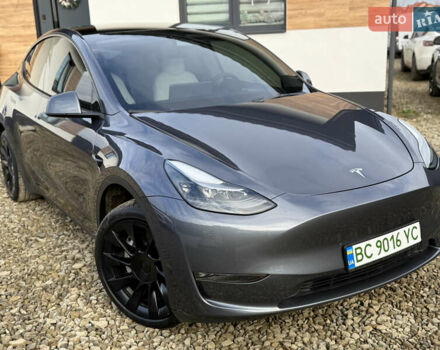 Сірий Тесла Model Y, об'ємом двигуна 0 л та пробігом 28 тис. км за 27900 $, фото 9 на Automoto.ua