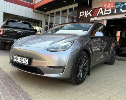 Серый Тесла Model Y, объемом двигателя 0 л и пробегом 20 тыс. км за 42900 $, фото 1 на Automoto.ua