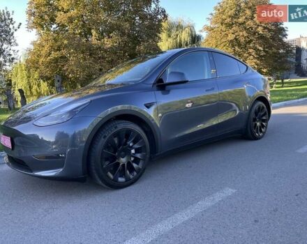 Тесла Model Y 2023 у Луцьку на Automoto.ua Сірий Тесла Model Y, об'ємом двигуна 0 л та пробігом 40 тис. км за 27900 $, фото 44 на Automoto.ua