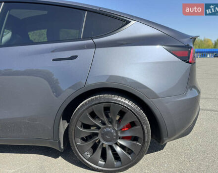 Серый Тесла Model Y, объемом двигателя 0 л и пробегом 28 тыс. км за 28600 $, фото 17 на Automoto.ua
