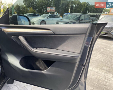 Сірий Тесла Model Y, об'ємом двигуна 0 л та пробігом 116 тис. км за 33000 $, фото 14 на Automoto.ua