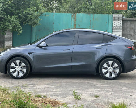 Серый Тесла Model Y, объемом двигателя 0 л и пробегом 40 тыс. км за 31500 $, фото 7 на Automoto.ua