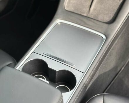 Сірий Тесла Model Y, об'ємом двигуна 0 л та пробігом 51 тис. км за 27000 $, фото 9 на Automoto.ua