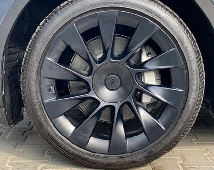 Серый Тесла Model Y, объемом двигателя 0 л и пробегом 4 тыс. км за 30000 $, фото 10 на Automoto.ua