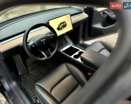 Сірий Тесла Model Y, об'ємом двигуна 0 л та пробігом 35 тис. км за 27999 $, фото 45 на Automoto.ua