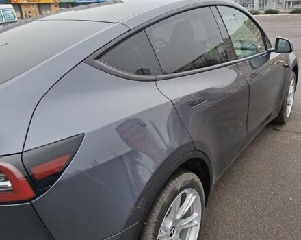 Серый Тесла Model Y, объемом двигателя 0 л и пробегом 15 тыс. км за 39500 $, фото 11 на Automoto.ua