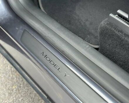 Сірий Тесла Model Y, об'ємом двигуна 0 л та пробігом 51 тис. км за 27000 $, фото 2 на Automoto.ua
