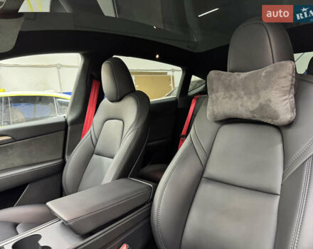Серый Тесла Model Y, объемом двигателя 0 л и пробегом 16 тыс. км за 34000 $, фото 8 на Automoto.ua