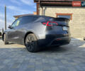 Серый Тесла Model Y, объемом двигателя 0 л и пробегом 25 тыс. км за 29000 $, фото 3 на Automoto.ua