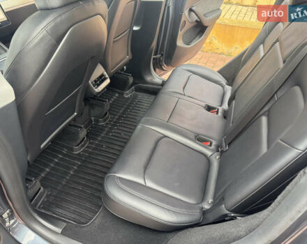 Сірий Тесла Model Y, об'ємом двигуна 0 л та пробігом 25 тис. км за 30000 $, фото 23 на Automoto.ua