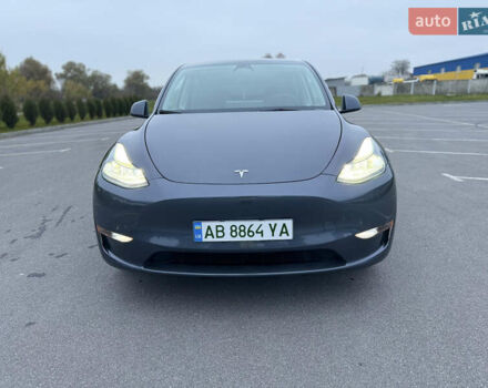 Серый Тесла Model Y, объемом двигателя 0 л и пробегом 32 тыс. км за 24900 $, фото 10 на Automoto.ua