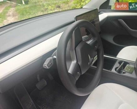 Сірий Тесла Model Y, об'ємом двигуна 0 л та пробігом 17 тис. км за 28777 $, фото 29 на Automoto.ua