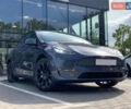 Серый Тесла Model Y, объемом двигателя 0 л и пробегом 4 тыс. км за 30000 $, фото 1 на Automoto.ua