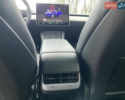 Серый Тесла Model Y, объемом двигателя 0 л и пробегом 35 тыс. км за 29200 $, фото 22 на Automoto.ua
