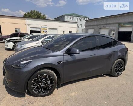 Тесла Model Y 2023 у Миколаєві на Automoto.ua Сірий Тесла Model Y, об'ємом двигуна 0 л та пробігом 4 тис. км за 33000 $, фото 4 на Automoto.ua