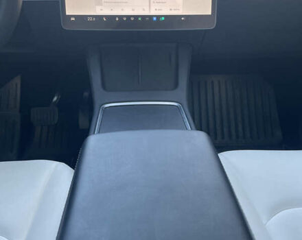Сірий Тесла Model Y, об'ємом двигуна 0 л та пробігом 43 тис. км за 28500 $, фото 114 на Automoto.ua