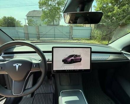 Серый Тесла Model Y, объемом двигателя 0 л и пробегом 27 тыс. км за 30400 $, фото 13 на Automoto.ua