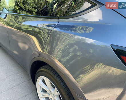 Серый Тесла Model Y, объемом двигателя 0 л и пробегом 47 тыс. км за 28028 $, фото 14 на Automoto.ua