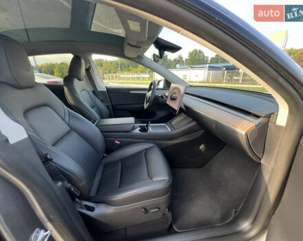 Сірий Тесла Model Y, об'ємом двигуна 0 л та пробігом 35 тис. км за 36500 $, фото 16 на Automoto.ua