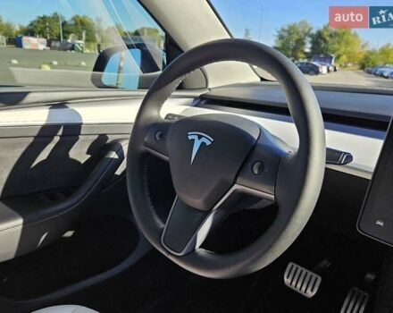 Серый Тесла Model Y, объемом двигателя 0 л и пробегом 29 тыс. км за 27900 $, фото 34 на Automoto.ua