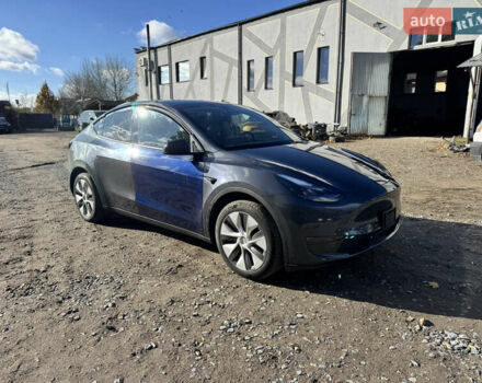 Серый Тесла Model Y, объемом двигателя 0 л и пробегом 22 тыс. км за 21900 $, фото 2 на Automoto.ua