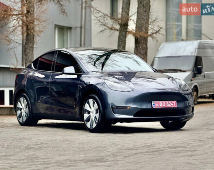 Сірий Тесла Model Y, об'ємом двигуна 0 л та пробігом 35 тис. км за 27999 $, фото 16 на Automoto.ua