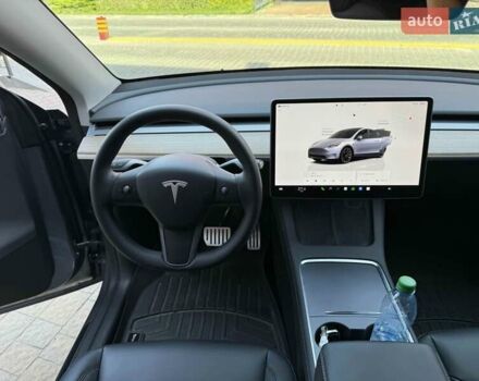 Серый Тесла Model Y, объемом двигателя 0 л и пробегом 20 тыс. км за 42900 $, фото 41 на Automoto.ua