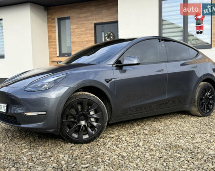 Сірий Тесла Model Y, об'ємом двигуна 0 л та пробігом 28 тис. км за 27900 $, фото 4 на Automoto.ua