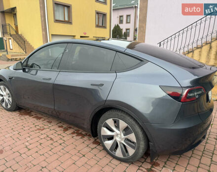 Сірий Тесла Model Y, об'ємом двигуна 0 л та пробігом 25 тис. км за 30000 $, фото 7 на Automoto.ua