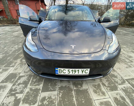 Серый Тесла Model Y, объемом двигателя 0 л и пробегом 8 тыс. км за 27888 $, фото 59 на Automoto.ua