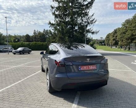 Серый Тесла Model Y, объемом двигателя 0 л и пробегом 28 тыс. км за 27900 $, фото 11 на Automoto.ua