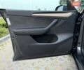 Серый Тесла Model Y, объемом двигателя 0 л и пробегом 30 тыс. км за 26500 $, фото 13 на Automoto.ua