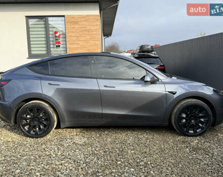 Сірий Тесла Model Y, об'ємом двигуна 0 л та пробігом 28 тис. км за 27900 $, фото 25 на Automoto.ua