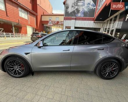 Серый Тесла Model Y, объемом двигателя 0 л и пробегом 20 тыс. км за 42900 $, фото 8 на Automoto.ua