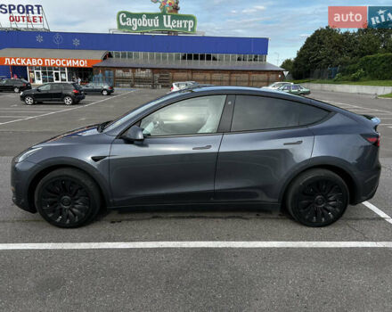 Серый Тесла Model Y, объемом двигателя 0 л и пробегом 55 тыс. км за 26900 $, фото 18 на Automoto.ua