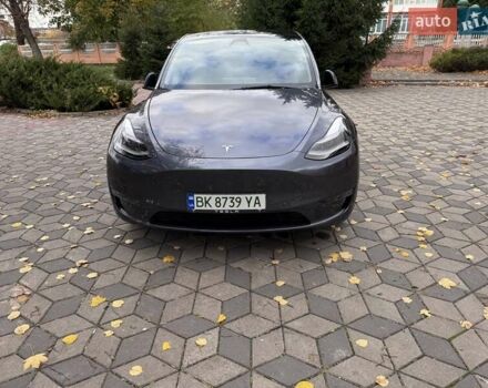 Тесла Model Y 2023 в Ровно на Automoto.ua Серый Тесла Model Y, объемом двигателя 0 л и пробегом 30 тыс. км за 30000 $, фото 5 на Automoto.ua