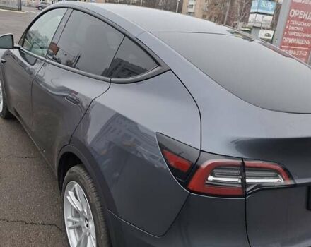 Серый Тесла Model Y, объемом двигателя 0 л и пробегом 15 тыс. км за 39500 $, фото 10 на Automoto.ua