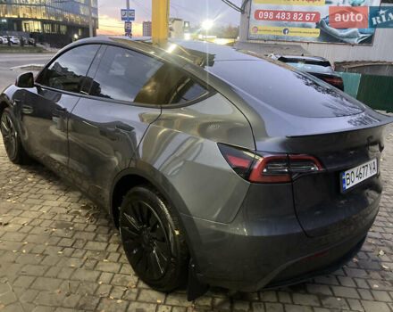 Серый Тесла Model Y, объемом двигателя 0 л и пробегом 9 тыс. км за 29300 $, фото 8 на Automoto.ua