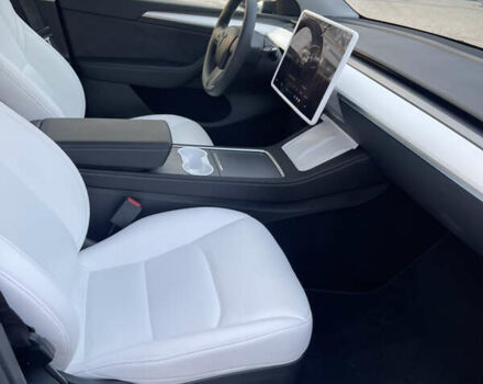 Сірий Тесла Model Y, об'ємом двигуна 0 л та пробігом 23 тис. км за 34700 $, фото 16 на Automoto.ua