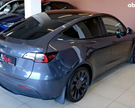 Серый Тесла Model Y, объемом двигателя 0 л и пробегом 42 тыс. км за 23900 $, фото 4 на Automoto.ua
