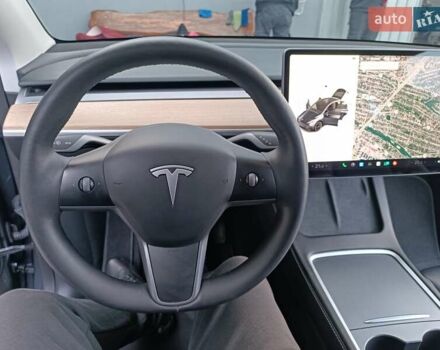 Серый Тесла Model Y, объемом двигателя 0 л и пробегом 43 тыс. км за 33333 $, фото 55 на Automoto.ua