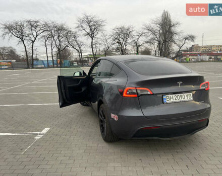 Серый Тесла Model Y, объемом двигателя 0 л и пробегом 16 тыс. км за 31000 $, фото 6 на Automoto.ua