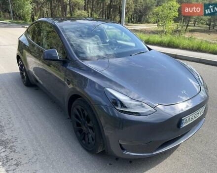 Серый Тесла Model Y, объемом двигателя 0 л и пробегом 42 тыс. км за 26500 $, фото 28 на Automoto.ua