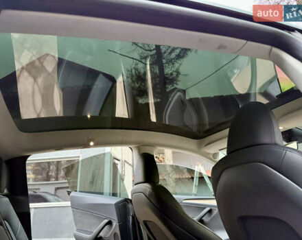 Сірий Тесла Model Y, об'ємом двигуна 0 л та пробігом 35 тис. км за 27999 $, фото 62 на Automoto.ua