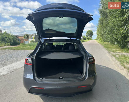 Сірий Тесла Model Y, об'ємом двигуна 0 л та пробігом 32 тис. км за 24700 $, фото 20 на Automoto.ua